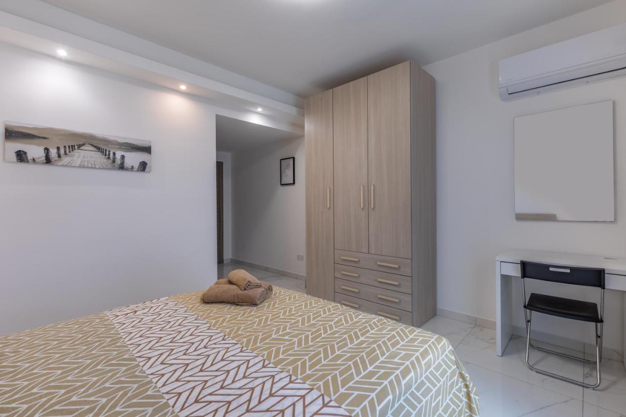 Terrace View- A Charming Two Bedrooms Penthouse Ac-Wifi Мсида Экстерьер фото