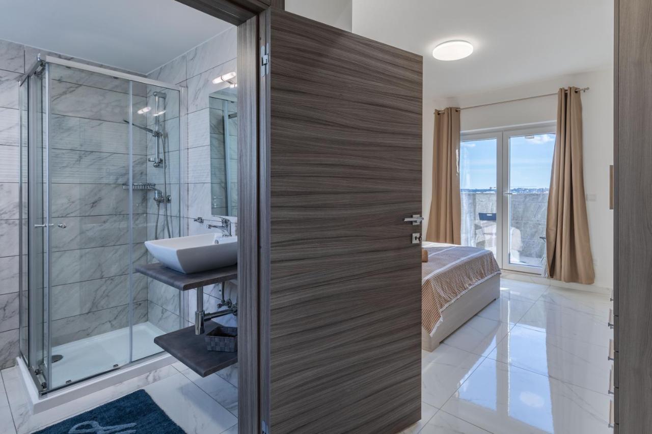 Terrace View- A Charming Two Bedrooms Penthouse Ac-Wifi Мсида Экстерьер фото