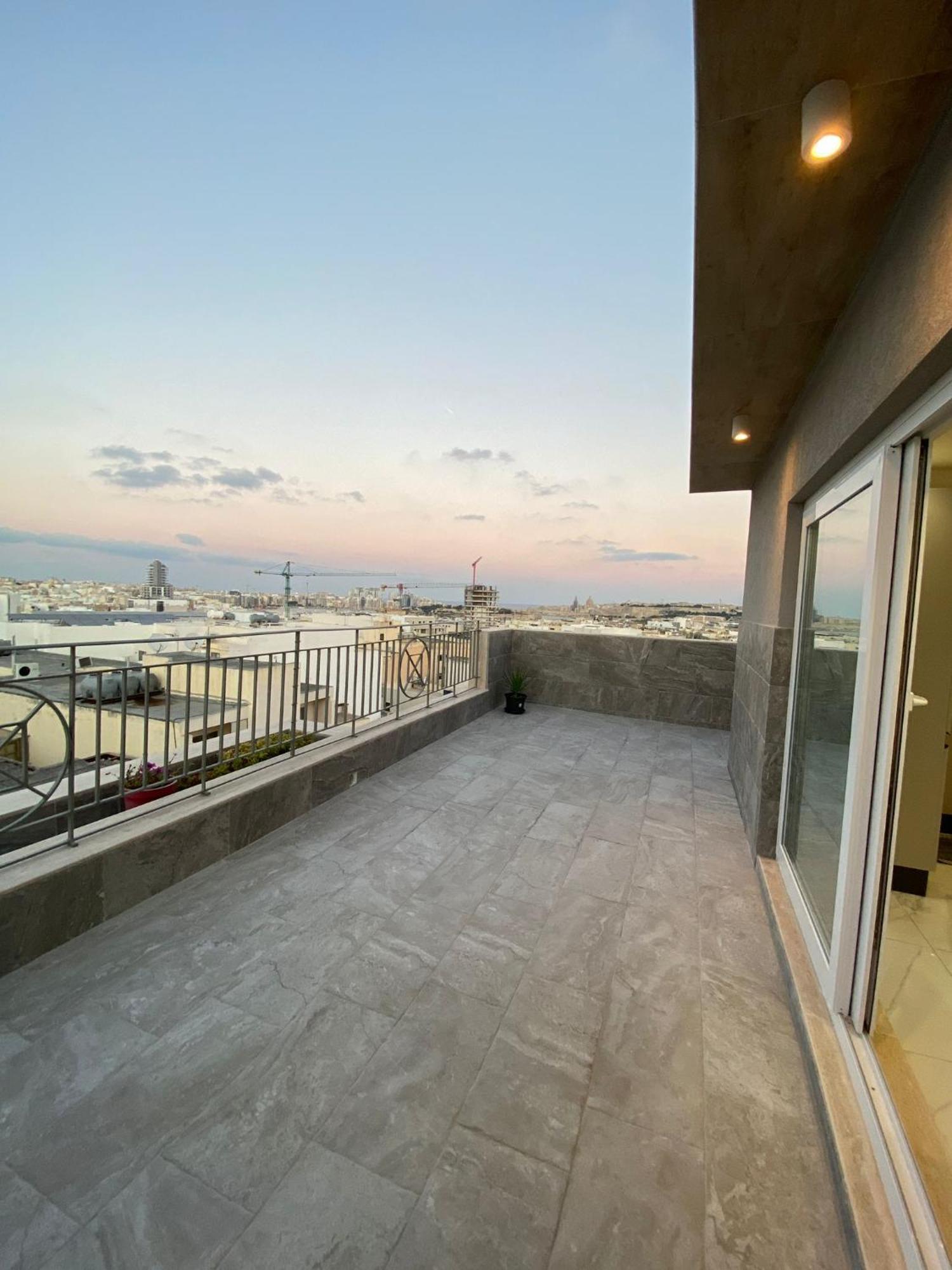 Terrace View- A Charming Two Bedrooms Penthouse Ac-Wifi Мсида Экстерьер фото